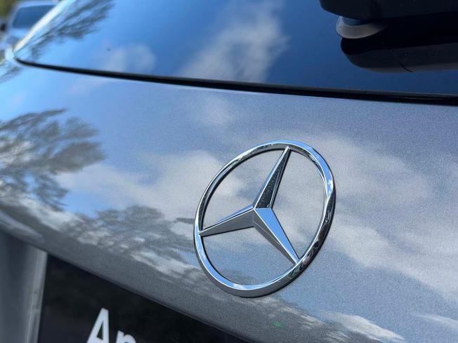 MERCEDES-BENZ A Class Photo 19