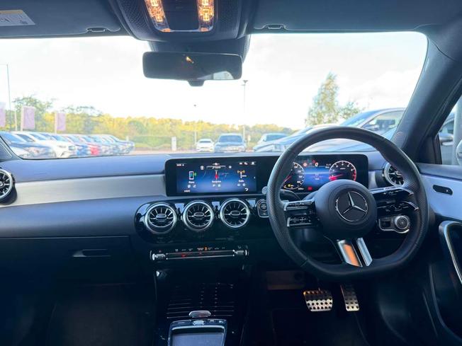 MERCEDES-BENZ A Class Photo 5