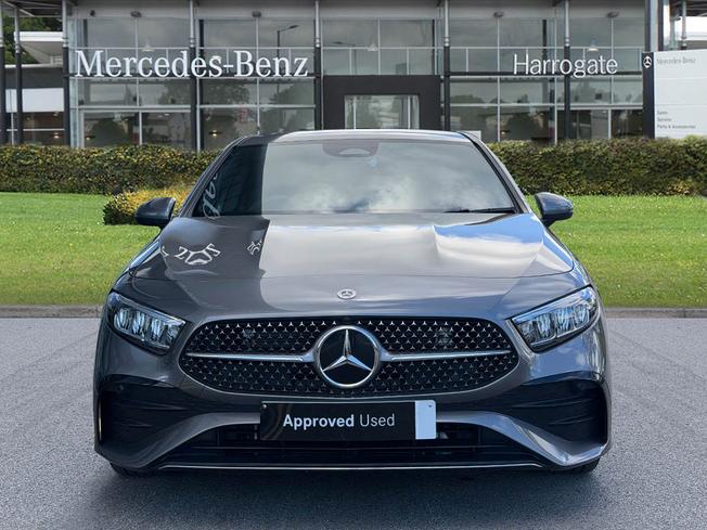 MERCEDES-BENZ A Class Photo 9