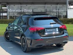 MERCEDES-BENZ A Class Photo 2