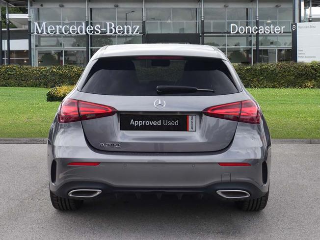 MERCEDES-BENZ A Class Photo 10