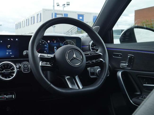 MERCEDES-BENZ A Class Photo 42
