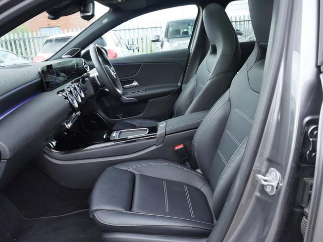 MERCEDES-BENZ A Class Photo 46