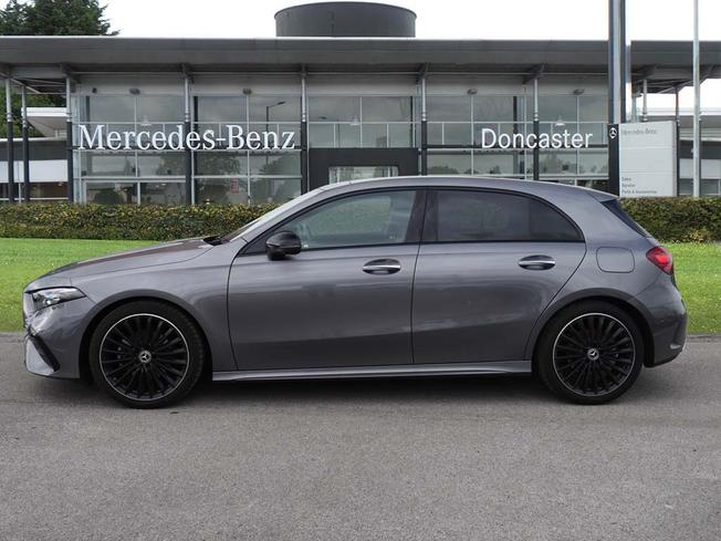 MERCEDES-BENZ A Class Photo 7