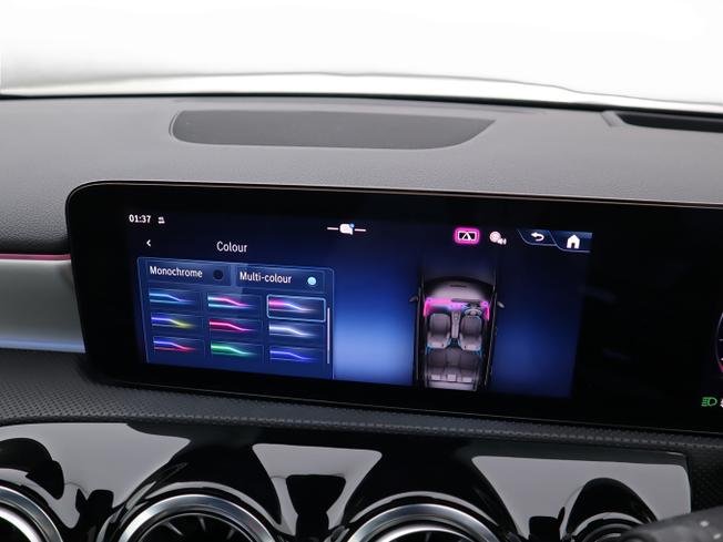 MERCEDES-BENZ A Class Photo 30