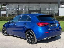 MERCEDES-BENZ A Class Photo 2