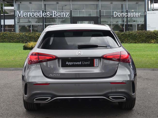 Mercedes-Benz A Class Photo 11
