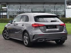 Mercedes-Benz A Class Photo 2