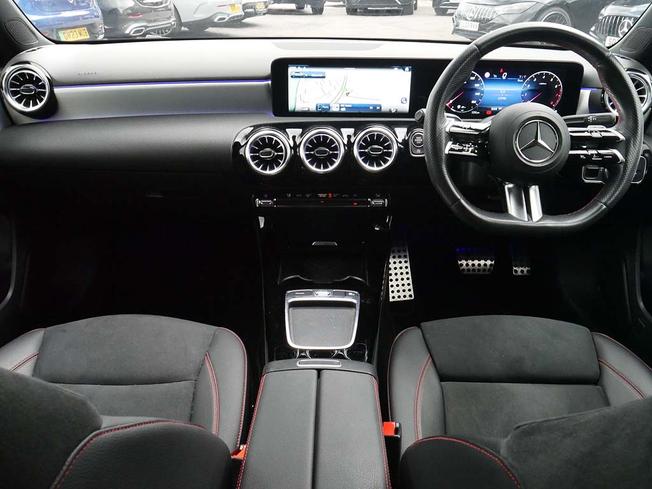 Mercedes-Benz A Class Photo 5