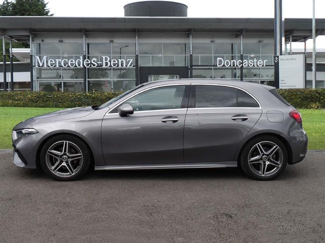 Mercedes-Benz A Class Photo 7