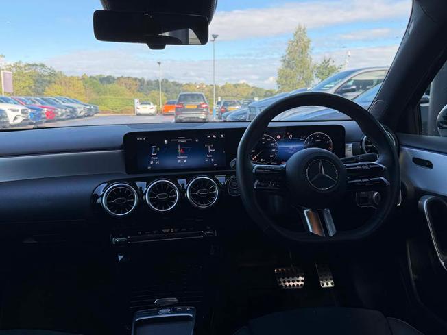 MERCEDES-BENZ A Class Photo 27