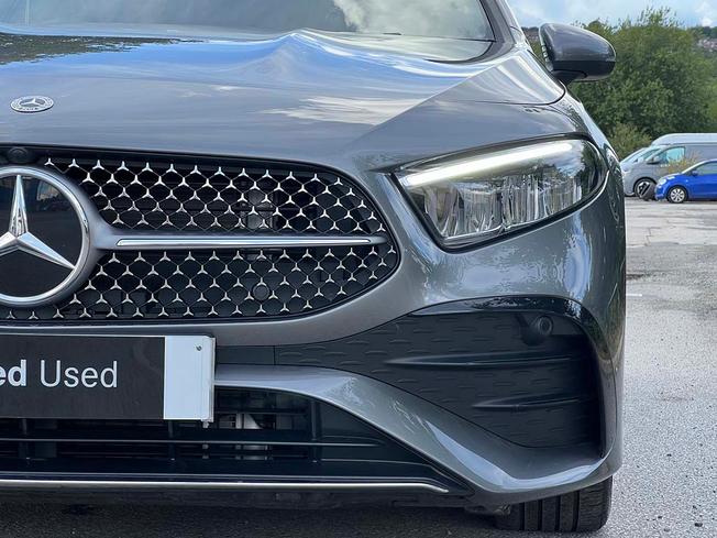 MERCEDES-BENZ A Class Photo 19