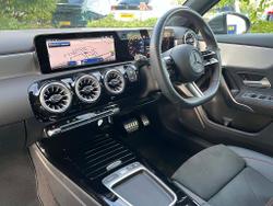 MERCEDES-BENZ A Class Photo 3