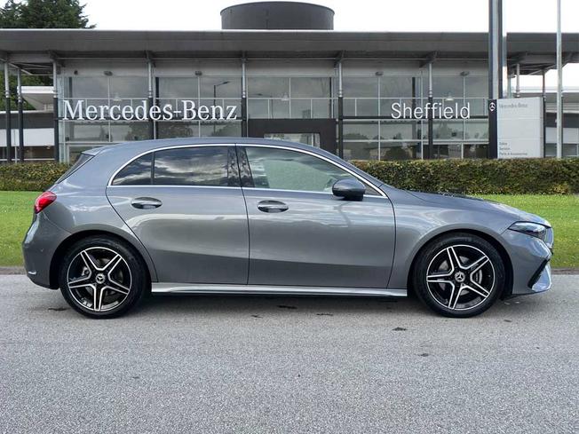 MERCEDES-BENZ A Class Photo 7