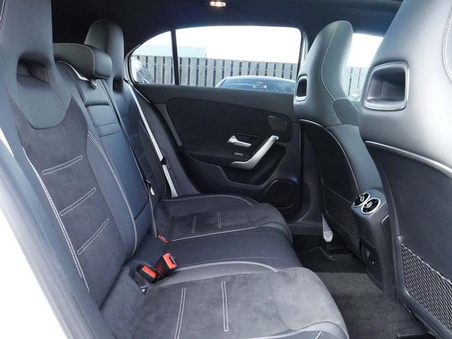 MERCEDES-BENZ A Class Photo 38