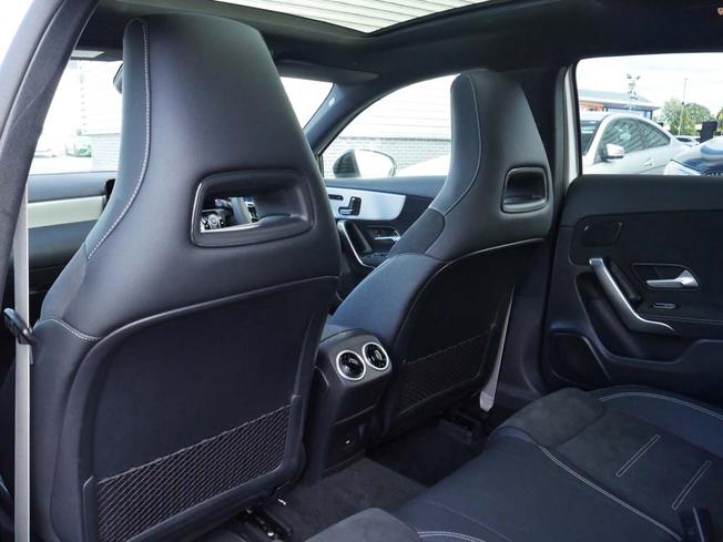 MERCEDES-BENZ A Class Photo 41