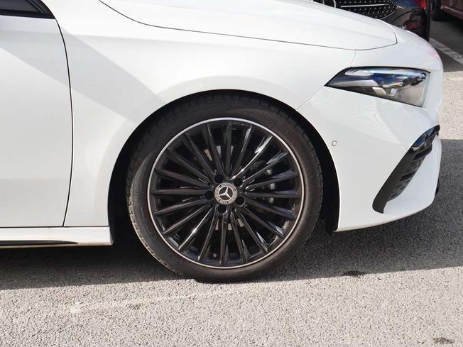 MERCEDES-BENZ A Class Photo 6