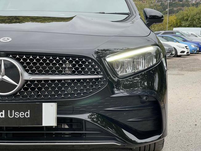 MERCEDES-BENZ A Class Photo 19