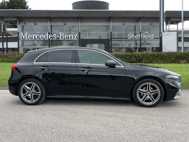 MERCEDES-BENZ A Class Photo 7