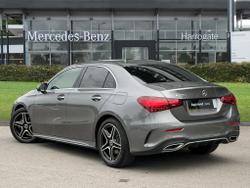 MERCEDES-BENZ A Class Photo 2