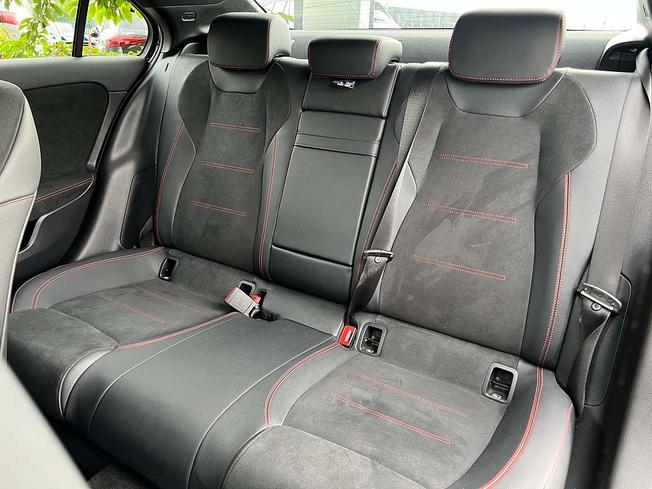MERCEDES-BENZ A Class Photo 8