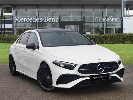 2025 MERCEDES-BENZ A Class 1.3 A200h MHEV AMG Line (Premium Plus) Saloon 4dr Petrol Hybrid 7G-DCT Euro 6 (s/s) (177 ps) Price: photo
