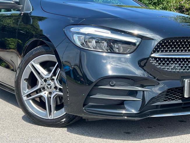 MERCEDES-BENZ B Class Photo 12