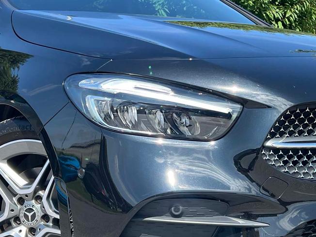 MERCEDES-BENZ B Class Photo 13