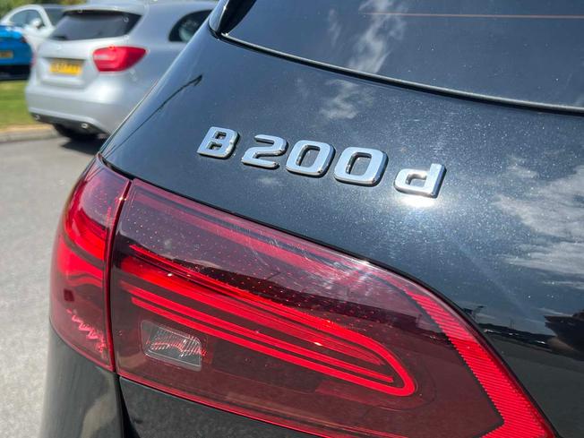 MERCEDES-BENZ B Class Photo 20