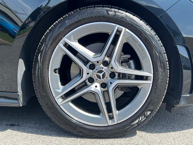 MERCEDES-BENZ B Class Photo 6
