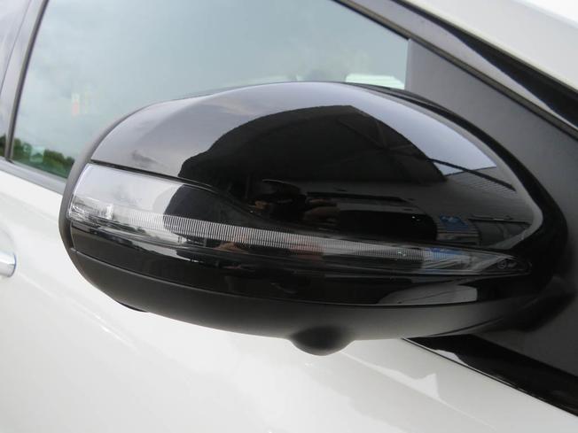 MERCEDES-BENZ B Class Photo 22
