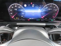 MERCEDES-BENZ B Class Photo 4