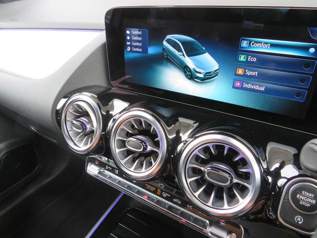 MERCEDES-BENZ B Class Photo 48