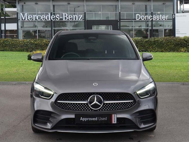 MERCEDES-BENZ B Class Photo 10