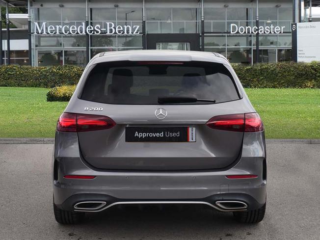 MERCEDES-BENZ B Class Photo 11