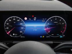 MERCEDES-BENZ B Class Photo 4