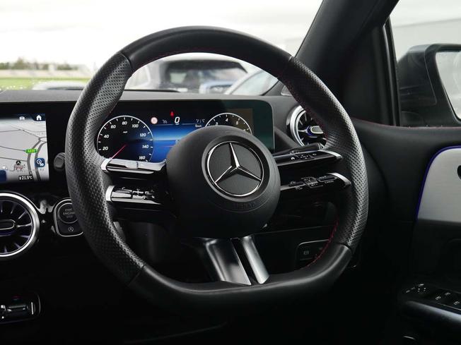 MERCEDES-BENZ B Class Photo 43