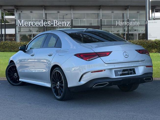 MERCEDES-BENZ CLA Class Photo 2