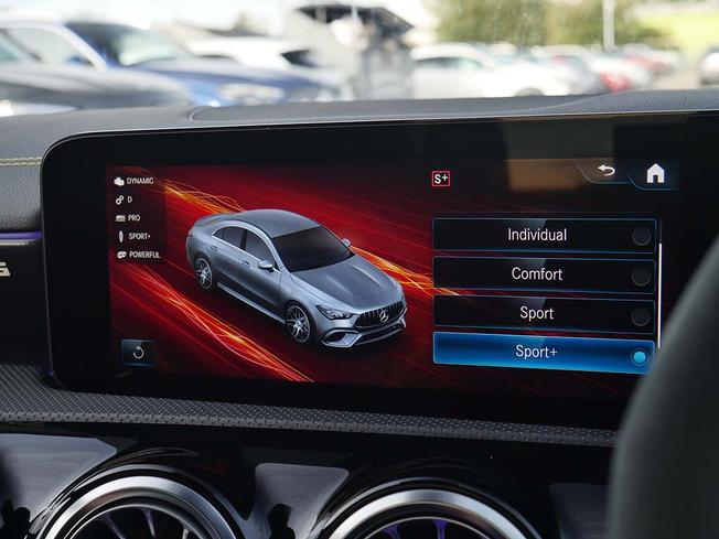 MERCEDES-BENZ Cla Class Photo 31
