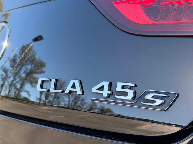 MERCEDES-BENZ CLA Class Photo 19