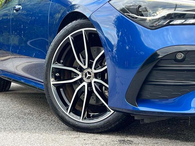 MERCEDES-BENZ Cla Class Photo 13