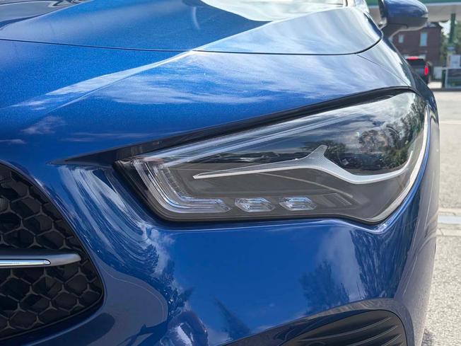 MERCEDES-BENZ CLA Class Photo 12
