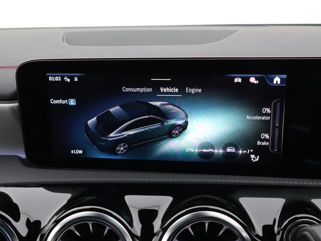 MERCEDES-BENZ CLA Class Photo 30