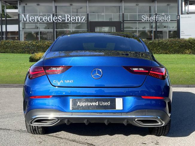 MERCEDES-BENZ CLA Class Photo 9