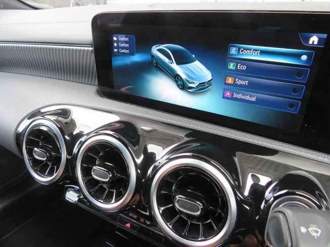 MERCEDES-BENZ CLA Class Photo 46