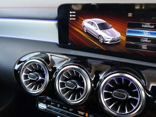 MERCEDES-BENZ CLA Class Photo 46