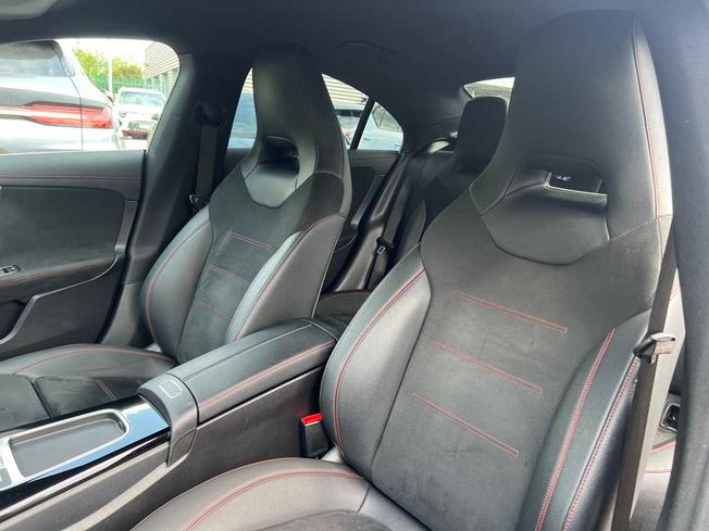 MERCEDES-BENZ CLA Class Photo 43