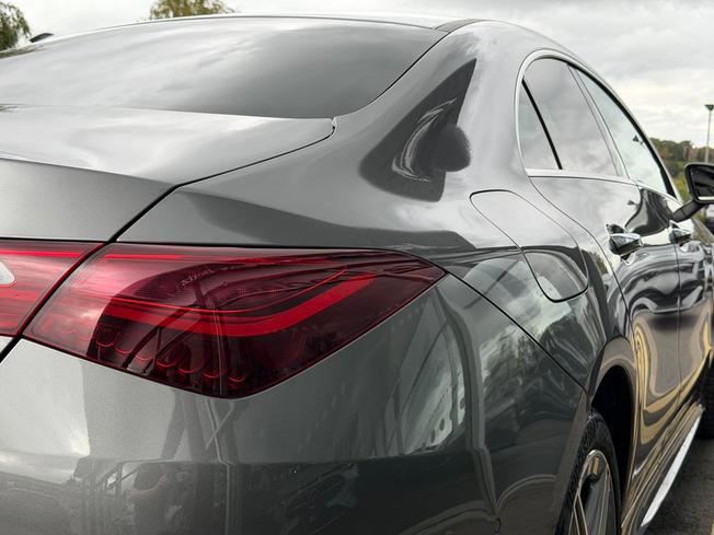 MERCEDES-BENZ CLA Class Photo 17