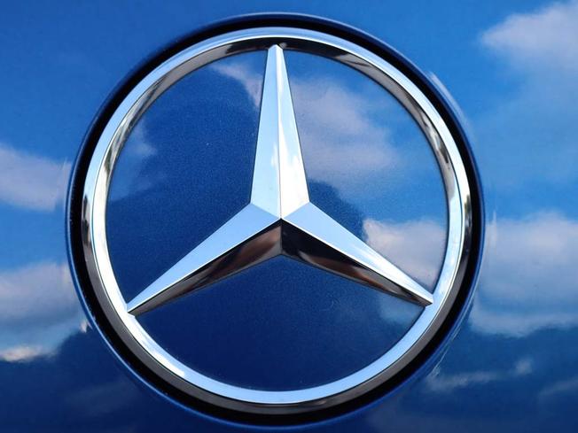 MERCEDES-BENZ CLA Class Photo 21