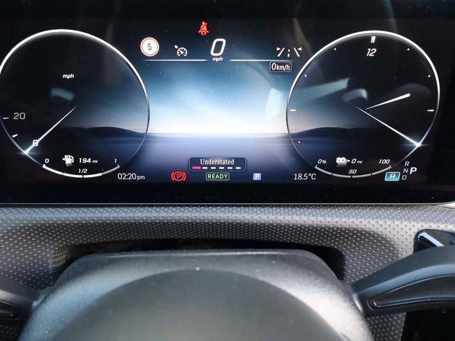 MERCEDES-BENZ CLA Class Photo 33